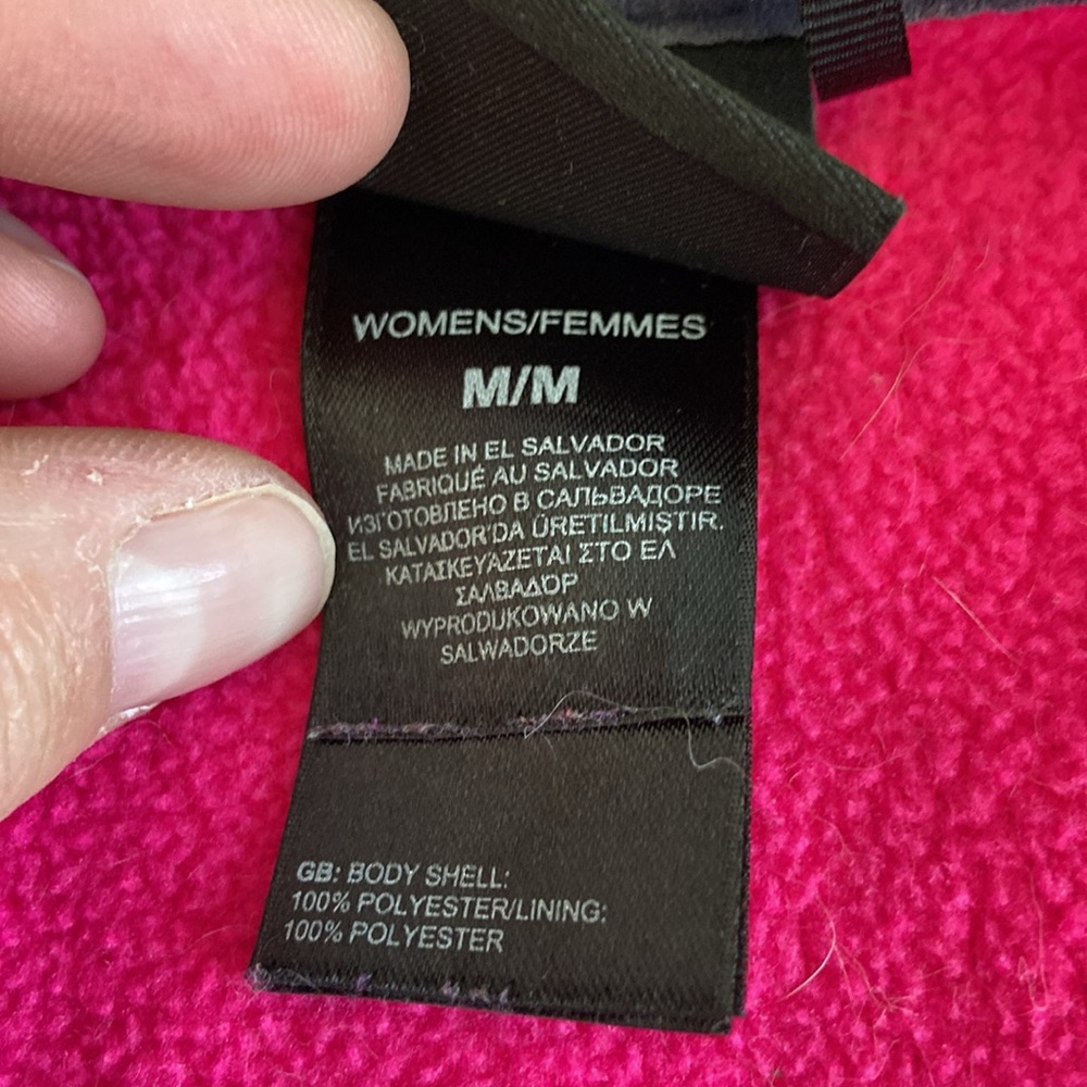Pink and grey north face - Picture 3 of 3